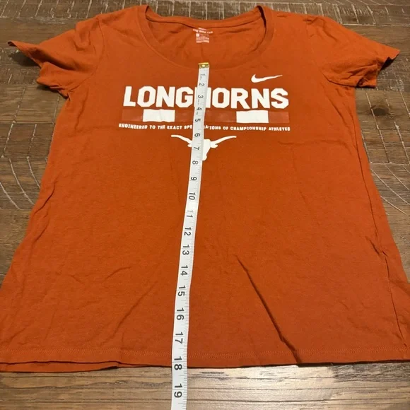 Nike Texas Longhorns T-Shirt Women’s Size Small Burnt Orange Athletic Tee - Picture 9 of 13